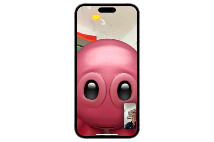 Chamada FaceTime com Octopus Animoji no iPhone 14 Pro Max.