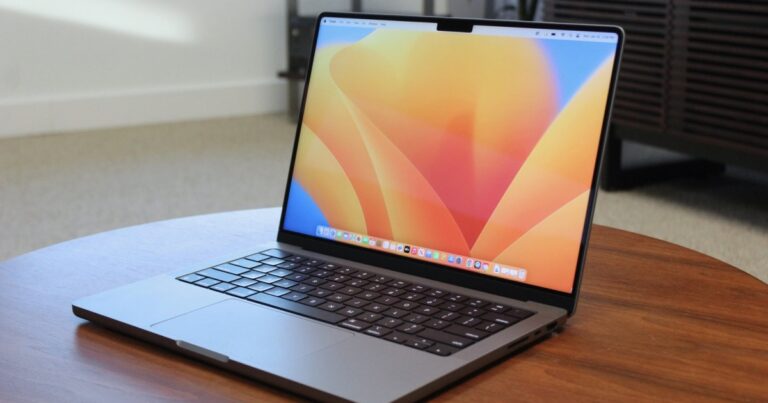 Há uma grande venda nos MacBooks M1 e M2 acontecendo agora