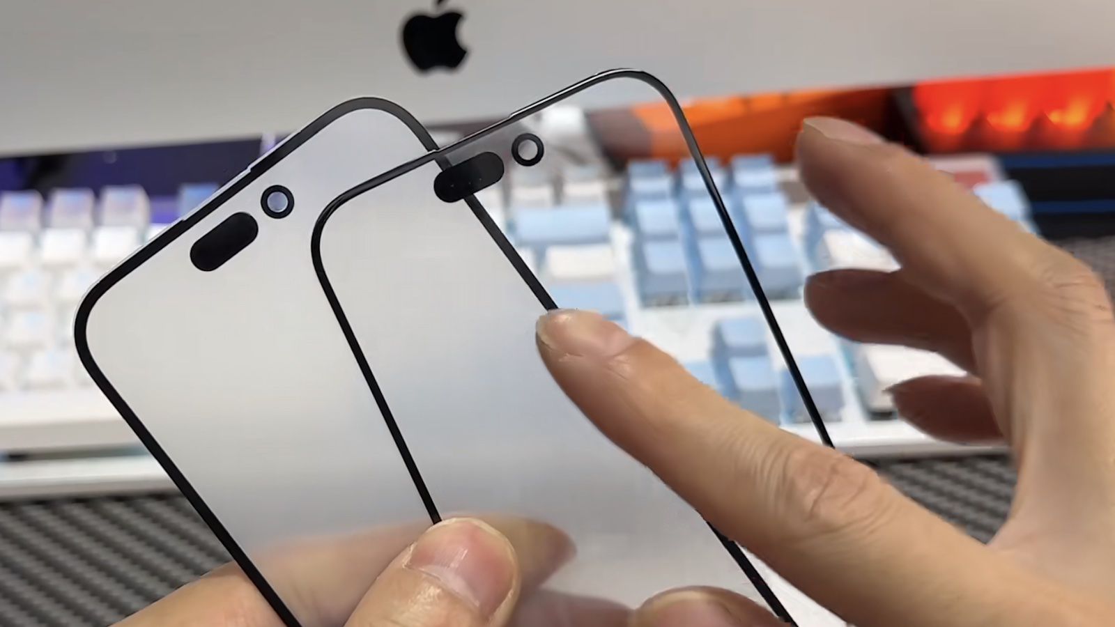 Vazamento de vidro frontal do iPhone 15 Pro revela bordas ultrafinas ao ...