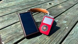 iPod and Fiio M15s