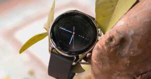 Este smartwatch de $ 250 destrói o Apple Watch de 4 maneiras