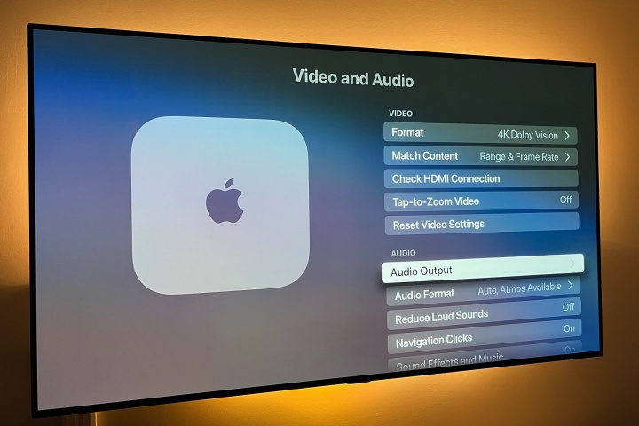 O menu Saída de áudio para Apple TV 4K 2022 com TVos 6.5.