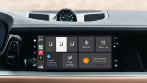 A nova integração inteligente de aplicativos da Porsche permite que você controle as funções do veículo a partir do CarPlay antes da reformulação de próxima geração da Apple