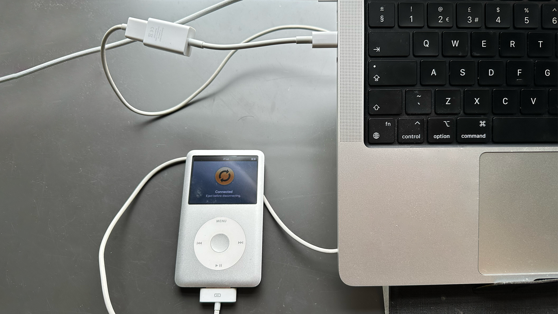 iPod Classic conectando ao Mac
