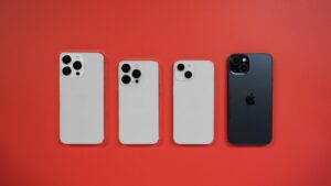 Há rumores de que a linha do iPhone 15 terá baterias significativamente maiores