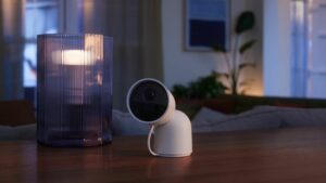 Philips Hue Line Gains Smart Cameras and Sensors