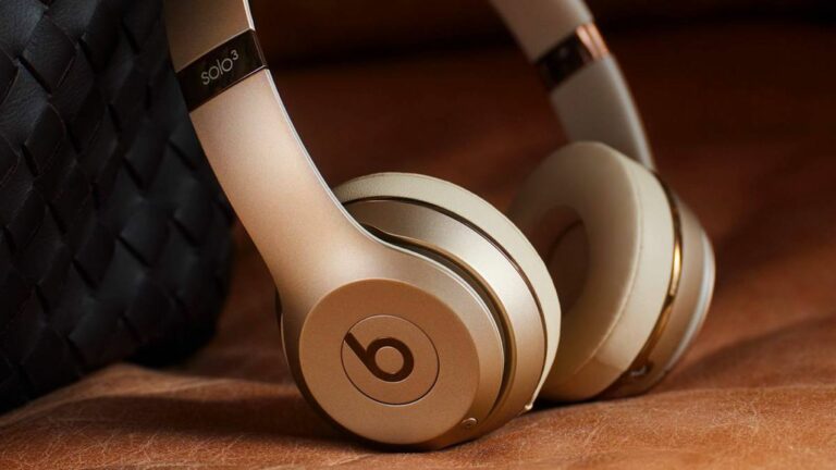 Fones de ouvido Old Beats Solo3 da Apple agora disponíveis em ouro e prata