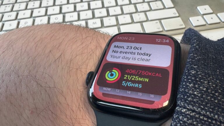 A picture of Smart Stacks on Apple Watch