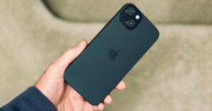 A Apple fez algo com o iPhone 15 Plus que eu não esperava