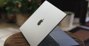 Faça o que fizer, não compre um MacBook Pro agora