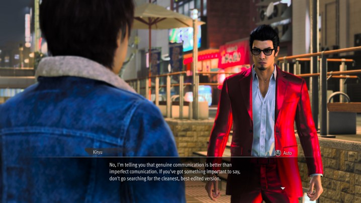 Kiryu diz a Kusano para se comunicar genuinamente em Like a Dragon Gaiden.