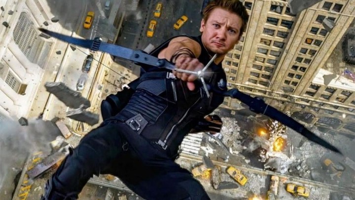 Jeremy Renner como Gavião Arqueiro em Os Vingadores.