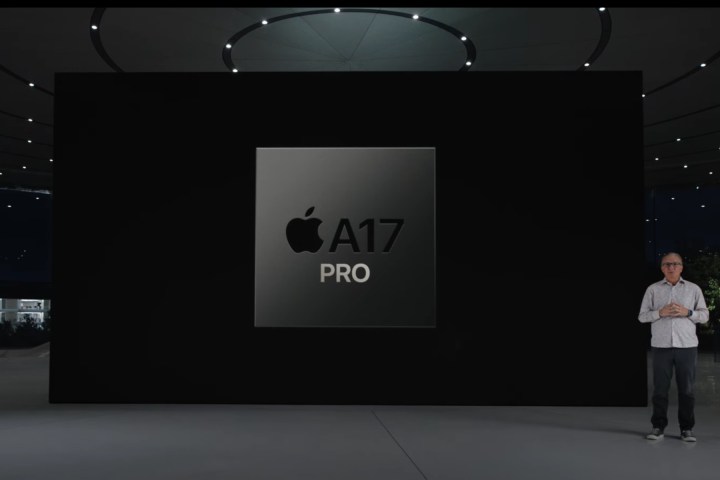 Apresentando o silício A17 Pro no palco do evento da Apple.