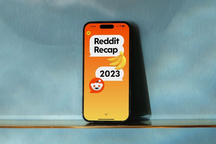 Reddit Recap 2023 em um iPhone.