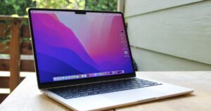 Não precisa de um MacBook Pro?  MacBook Air de 15 polegadas com desconto de US$ 300