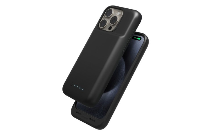 Mophie Juice Pack em um iPhone 15 Pro.