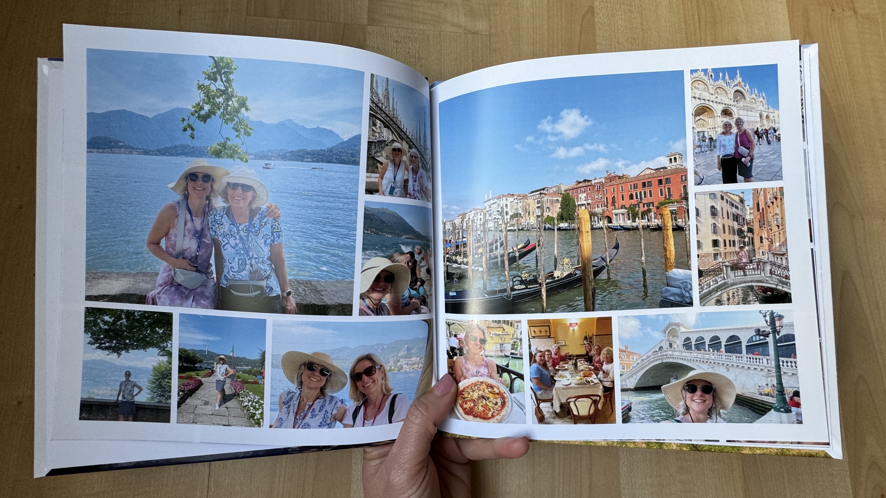 Álbum de fotos Mixbook - dentro do livro