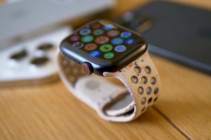 A tela curva do Apple Watch Series 9.